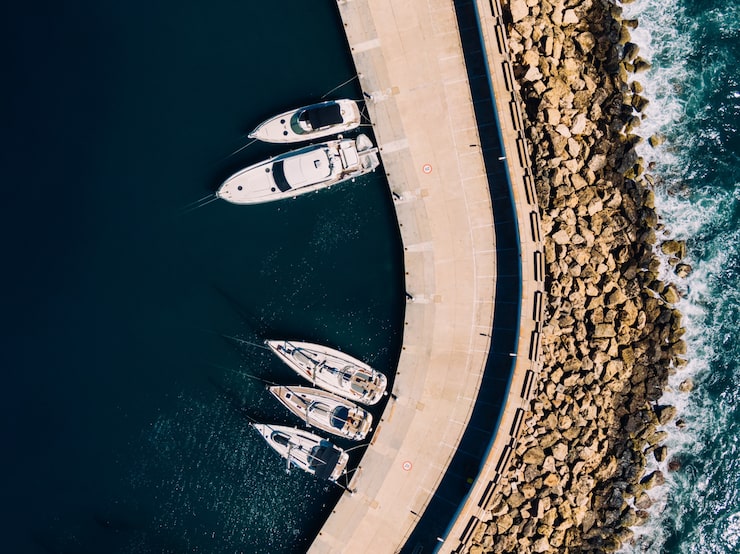 Yacht luxe occasion mer
